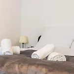 Apartment Direkt Am Königsplatz - Ideal Für Stadterkundung I Fußball-tisch I Perfekt Für Familien&freunde&business *