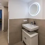 Direkt Am Königsplatz - Ideal Für Stadterkundung I Fußball-tisch I Perfekt Für Familien&freunde&business Apartment