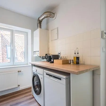 Appartement Zentral & Modern I Perfekt Fuer City-Trip I Familien & Freunde & Business I Fussball-Tisch