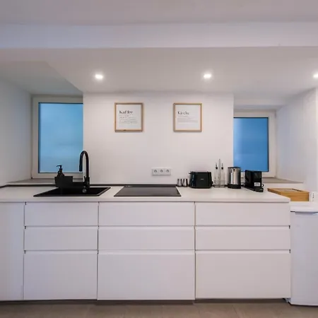 Appartement Zentral & Modern I Perfekt Fuer City-Trip I Familien & Freunde & Business I Fussball-Tisch *
